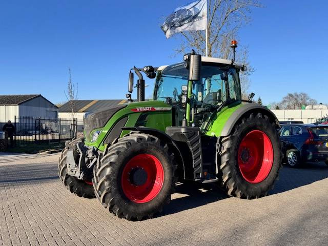 Fendt 724 Gen6 Profi Plus, 1045 uur! - Tracteur agricole: photos 1 Fendt 724 Gen6 Profi Plus, 1045 uur! - Tracteur agricole: photos 1
