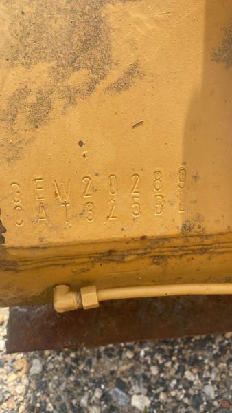 Bras Long Caterpillar 325 + Godet Neuf - Flèche pour Engins de chantier: photos 5 Bras Long Caterpillar 325 + Godet Neuf - Flèche pour Engins de chantier: photos 5