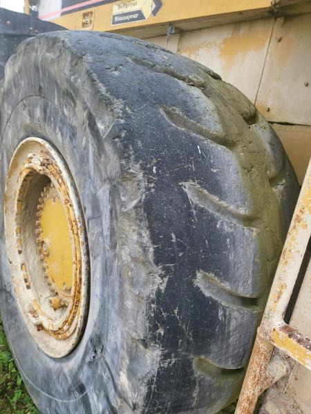 Chargeuse sur pneus Caterpillar 988F: photos 18