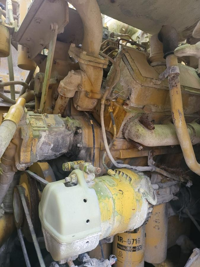 Chargeuse sur pneus Caterpillar 988F: photos 11