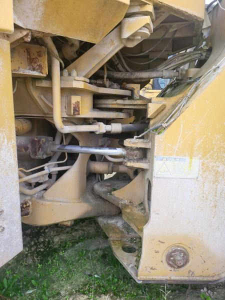 Chargeuse sur pneus Caterpillar 988F: photos 10