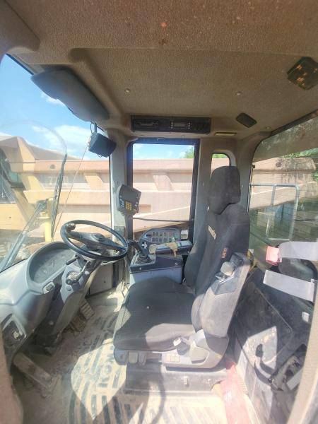 Komatsu WA480-6 en leasing occasion Komatsu WA480-6: photos 14 Komatsu WA480-6 en leasing occasion Komatsu WA480-6: photos 14