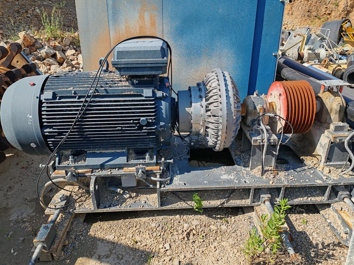 Sandvik GM420-14 - Concasseur à percussion: photos 1 Sandvik GM420-14 - Concasseur à percussion: photos 1