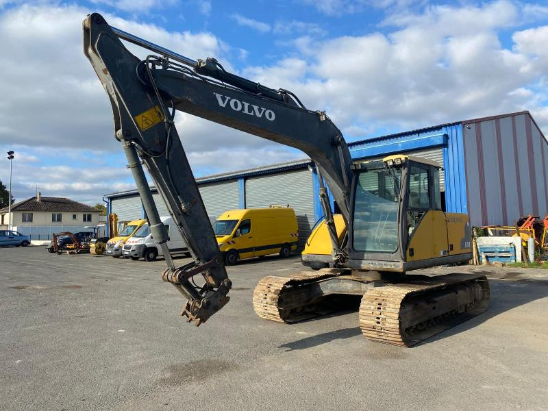 Volvo EC160 - Pelle sur chenille: photos 1 Volvo EC160 - Pelle sur chenille: photos 1
