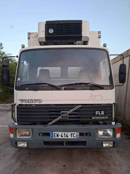 Volvo FL6 - Camion frigorifique: photos 3 Volvo FL6 - Camion frigorifique: photos 3