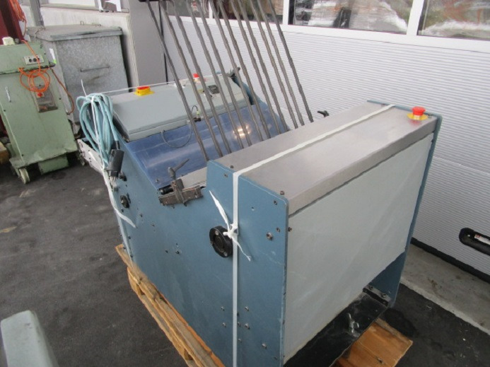 AUSLAGE MIT PRESSSTATION LEGA 55 - Machine d'impression: photos 4 AUSLAGE MIT PRESSSTATION LEGA 55 - Machine d'impression: photos 4