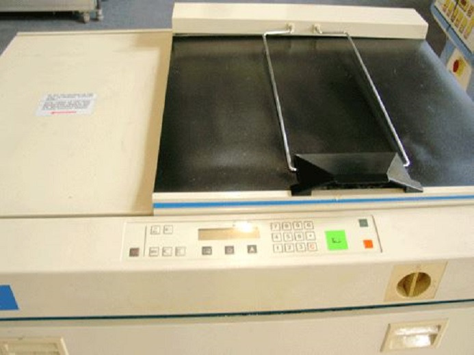 SILVER MASTER CP- 414S - Machine d'impression: photos 5 SILVER MASTER CP- 414S - Machine d'impression: photos 5