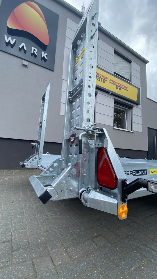 PRZYCZEPA LAWETA DO MINIKOPARKI BUDOWLANA 280x130 CM, DMC 2700 / CONSTRUCTION MINI EXCAVATOR TRANSPORTER TRAILER 280x130 CM, DMC 2700 KG en leasing occasion PRZYCZEPA LAWETA DO MINIKOPARKI BUDOWLANA 280x130 CM, DMC 2700 / CONSTRUCTION MINI EXCAVATOR TRANSPORTER TRAILER 280x130 CM, DMC 2700 KG: photos 7 PRZYCZEPA LAWETA DO MINIKOPARKI BUDOWLANA 280x130 CM, DMC 2700 / CONSTRUCTION MINI EXCAVATOR TRANSPORTER TRAILER 280x130 CM, DMC 2700 KG en leasing occasion PRZYCZEPA LAWETA DO MINIKOPARKI BUDOWLANA 280x130 CM, DMC 2700 / CONSTRUCTION MINI EXCAVATOR TRANSPORTER TRAILER 280x130 CM, DMC 2700 KG: photos 7