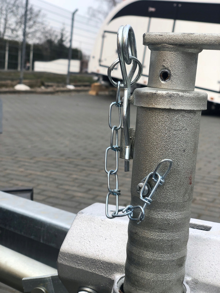 PRZYCZEPA LAWETA KOPARKI MINIKOPARKI 370x170 CM, 3500 KG / EXCAVATOR MINI EXCAVATOR TRANSPORTER TRAILER 370x170 CM, DMC 3500 KG - Remorque porte engin: photos 4 PRZYCZEPA LAWETA KOPARKI MINIKOPARKI 370x170 CM, 3500 KG / EXCAVATOR MINI EXCAVATOR TRANSPORTER TRAILER 370x170 CM, DMC 3500 KG - Remorque porte engin: photos 4