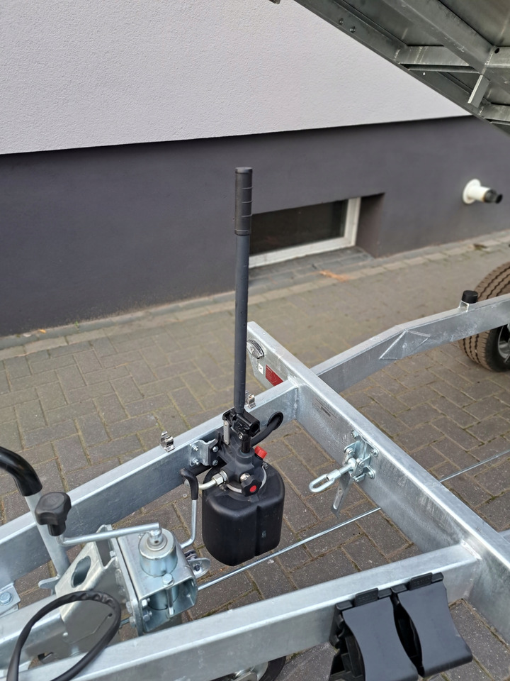 Przyczepa WARK wywrotka DMC 1500 kg 1-wywrot / WARK tipper trailer GVW 1500 kg 1-way tipper en leasing occasion Przyczepa WARK wywrotka DMC 1500 kg 1-wywrot / WARK tipper trailer GVW 1500 kg 1-way tipper: photos 12