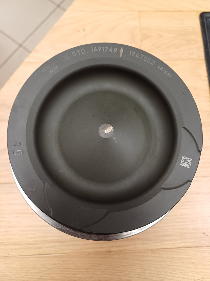 PACCAR - Pistons/ Anneaux/ Manchons: photos 2 PACCAR - Pistons/ Anneaux/ Manchons: photos 2