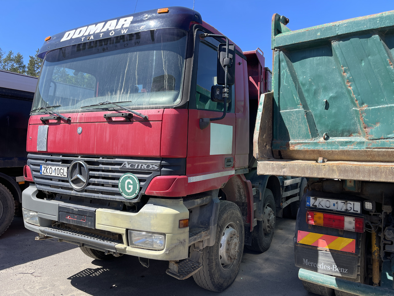 MERCEDES-BENZ Actros 4148 - Camion benne: photos 3 MERCEDES-BENZ Actros 4148 - Camion benne: photos 3