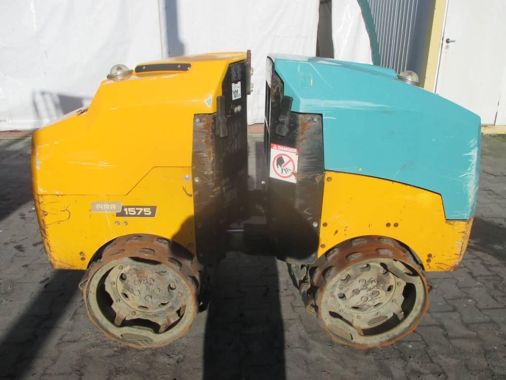 Ammann ARR 1575 - Rouleau compresseur: photos 1 Ammann ARR 1575 - Rouleau compresseur: photos 1