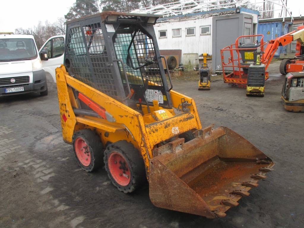 Bobcat S 70 - Mini chargeuse: photos 4 Bobcat S 70 - Mini chargeuse: photos 4