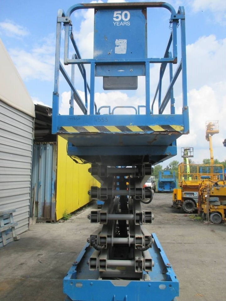 Genie GS 4047 - Nacelle ciseaux: photos 3 Genie GS 4047 - Nacelle ciseaux: photos 3