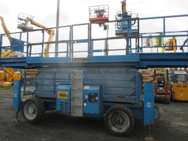 Genie GS 5390 RT - Nacelle ciseaux: photos 5 Genie GS 5390 RT - Nacelle ciseaux: photos 5