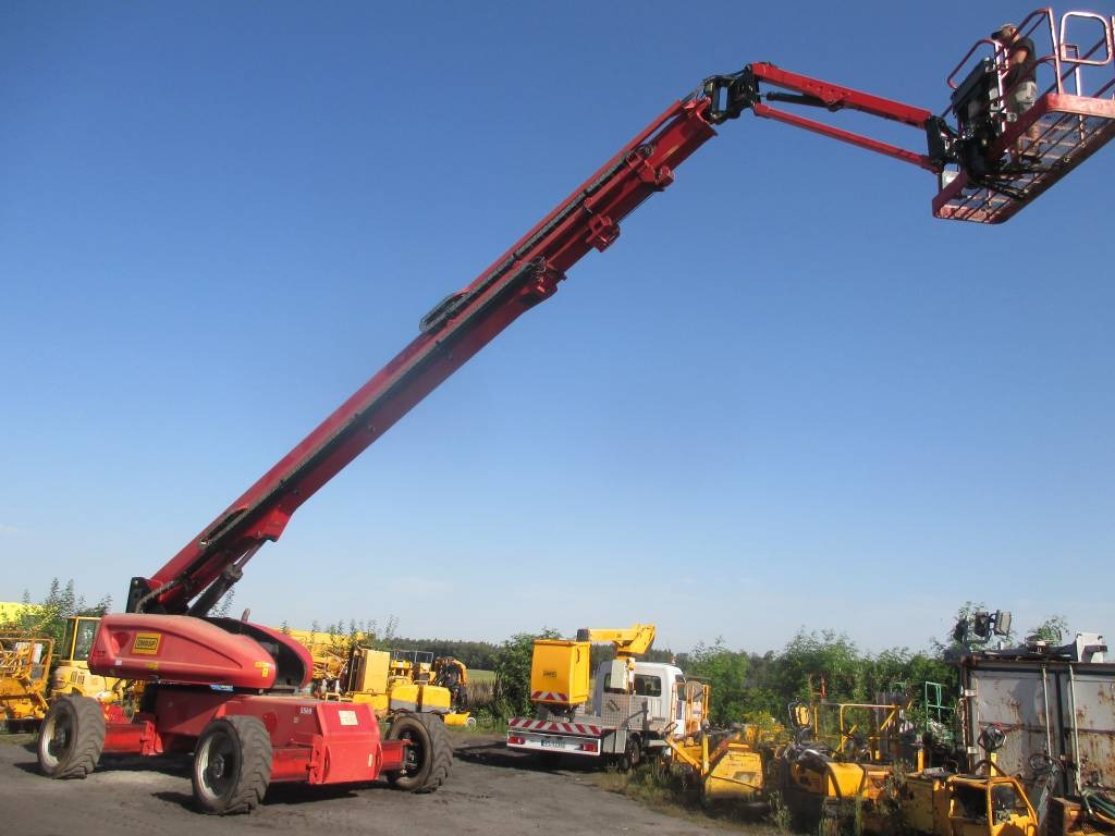 Nacelle télescopique JLG 1200 SJP