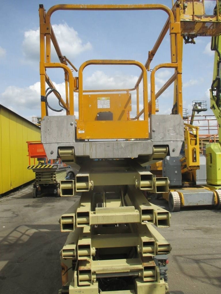 JLG 3246 ES - Nacelle ciseaux: photos 3 JLG 3246 ES - Nacelle ciseaux: photos 3