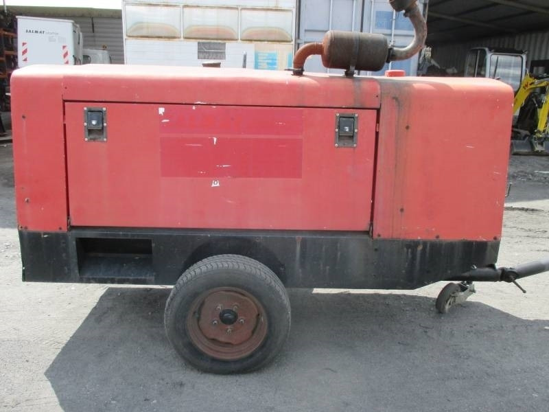 Lincoln E 500 S  - Equipement de soudage: photos 2 Lincoln E 500 S  - Equipement de soudage: photos 2