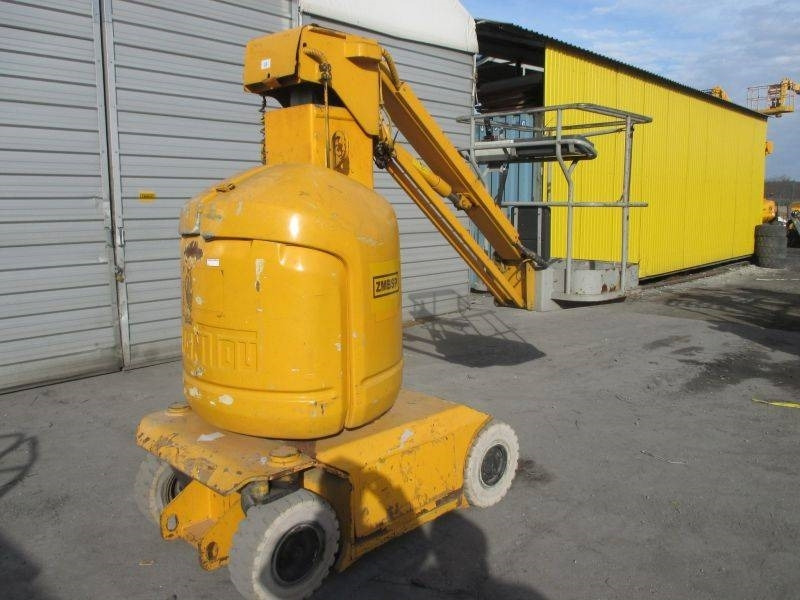 Manitou 105 VJR 2 - Nacelle à mât vertical: photos 2 Manitou 105 VJR 2 - Nacelle à mât vertical: photos 2