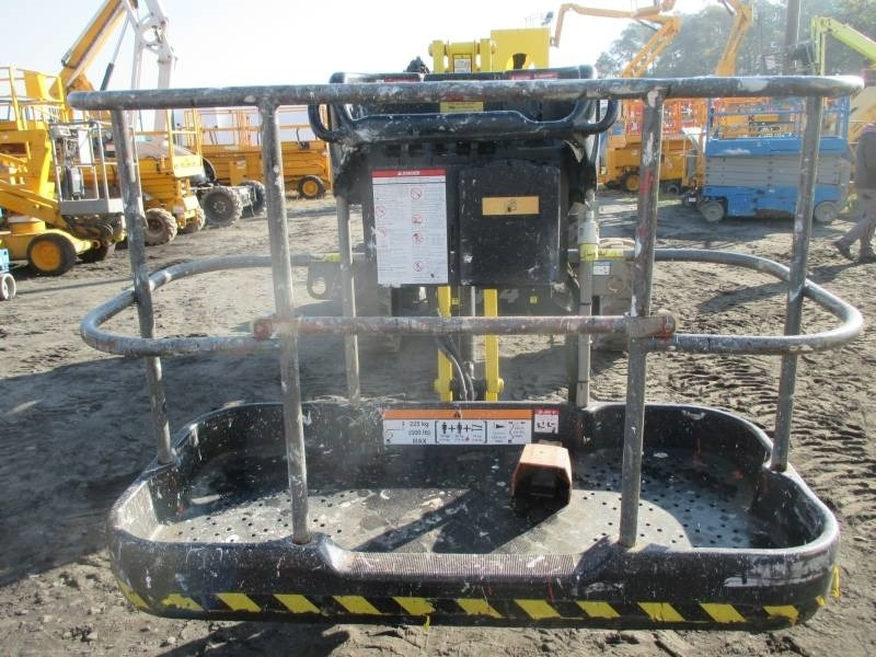Niftylift HR 17 D 4x4 - Nacelle articulée: photos 5 Niftylift HR 17 D 4x4 - Nacelle articulée: photos 5