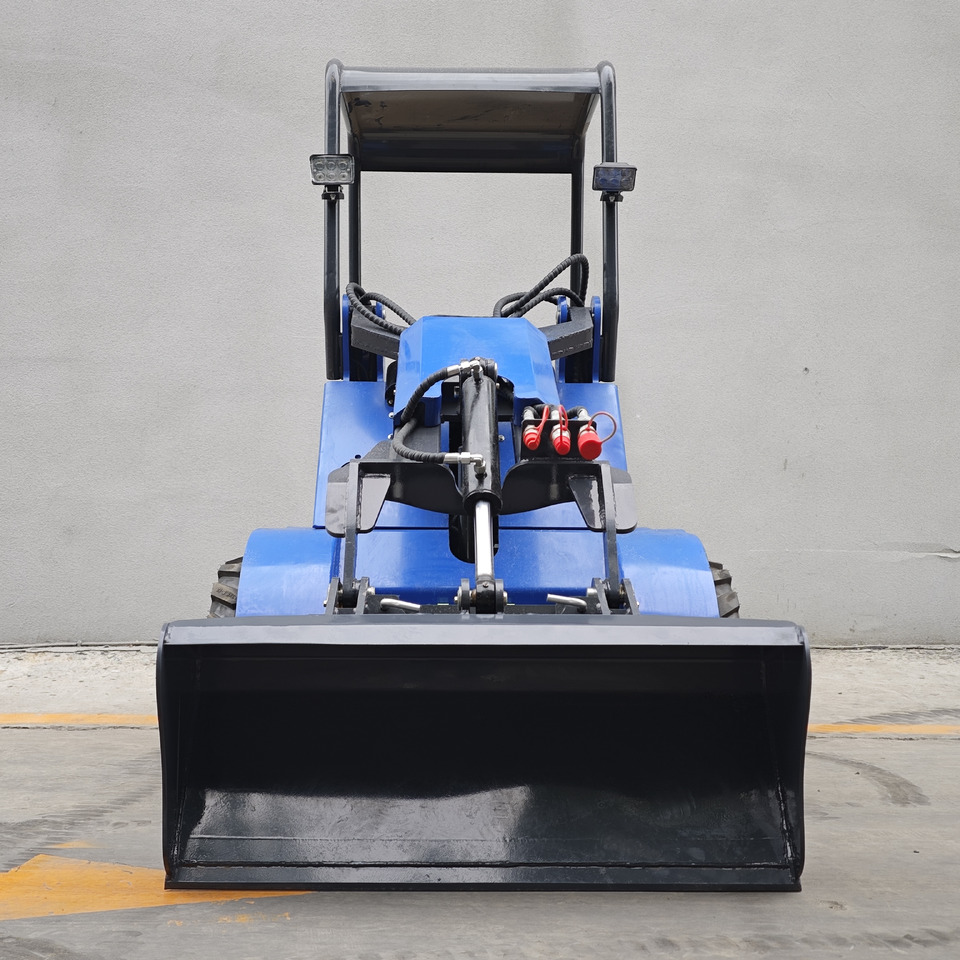 LEZUM Free Shipping Mini Skid Steer Loader Compact Track Electric/Diesel Chinese Mini Skid Steer Loader For Sale With Mini Skid Steer Attachments 4 In 1 Bucket - Mini chargeuse: photos 4 LEZUM Free Shipping Mini Skid Steer Loader Compact Track Electric/Diesel Chinese Mini Skid Steer Loader For Sale With Mini Skid Steer Attachments 4 In 1 Bucket - Mini chargeuse: photos 4