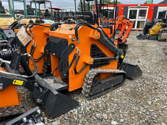 96888 QB480 - Chargeuse compacte sur chenilles: photos 2 96888 QB480 - Chargeuse compacte sur chenilles: photos 2