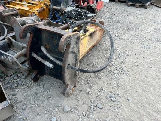 BRH Montabert 501 NG - Marteau hydraulique: photos 5 BRH Montabert 501 NG - Marteau hydraulique: photos 5