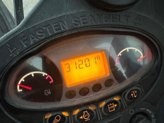 Mini pelle Bobcat E35 Cabine à 22500 € HT: photos 13 Mini pelle Bobcat E35 Cabine à 22500 € HT: photos 13