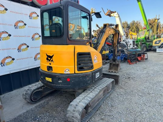 Bobcat E35 Cabine à 23500 € HT - Mini pelle: photos 3 Bobcat E35 Cabine à 23500 € HT - Mini pelle: photos 3