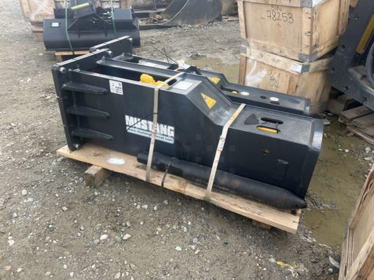 Brh mustang pour pelle de 6T à 12T - Marteau hydraulique: photos 2 Brh mustang pour pelle de 6T à 12T - Marteau hydraulique: photos 2