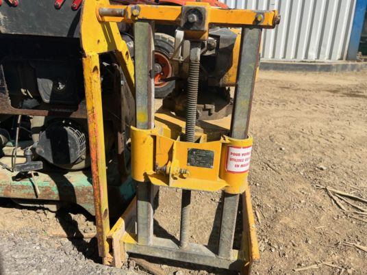 Carotteuse thermique STIHL - Matériel de chantier: photos 5 Carotteuse thermique STIHL - Matériel de chantier: photos 5