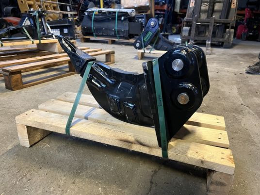 Dent de deroctage - axe 25 mm - Ripper: photos 3 Dent de deroctage - axe 25 mm - Ripper: photos 3