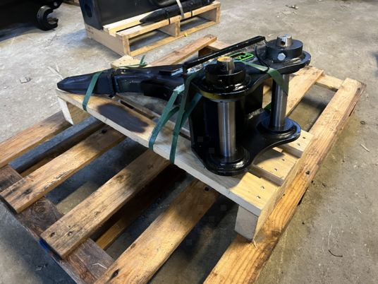 Dent de deroctage - axe 35 mm - Ripper: photos 5 Dent de deroctage - axe 35 mm - Ripper: photos 5