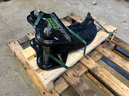 Dent de deroctage - axe 35 mm - Ripper: photos 3 Dent de deroctage - axe 35 mm - Ripper: photos 3