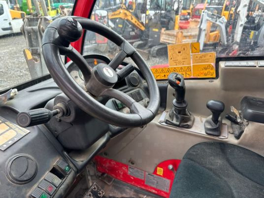 Chariot télescopique Dieci ICARUS 4017 à 37500 € HT: photos 8 Chariot télescopique Dieci ICARUS 4017 à 37500 € HT: photos 8