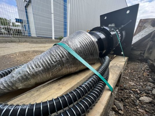 Fendeuse à bois pour minipelle - Fendeuse de bûches: photos 5 Fendeuse à bois pour minipelle - Fendeuse de bûches: photos 5