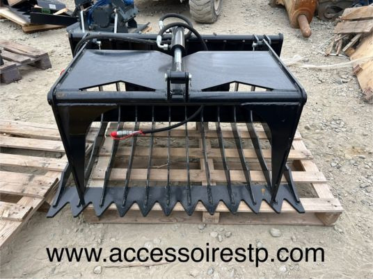 Godet grappin pour minichargeur - Godet: photos 1 Godet grappin pour minichargeur - Godet: photos 1