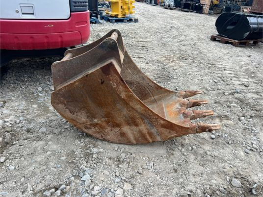 Godet pour pelle S50 - Godet: photos 5 Godet pour pelle S50 - Godet: photos 5