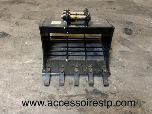 Godet squelette pour 1T à 2T5 - axe 30 mm - Godet de tri pour Engins de chantier: photos 1 Godet squelette pour 1T à 2T5 - axe 30 mm - Godet de tri pour Engins de chantier: photos 1