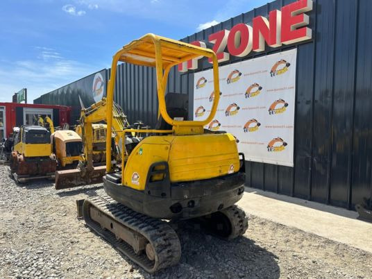 Kubota KX61-3 à 18500 € HT - Mini pelle: photos 4 Kubota KX61-3 à 18500 € HT - Mini pelle: photos 4