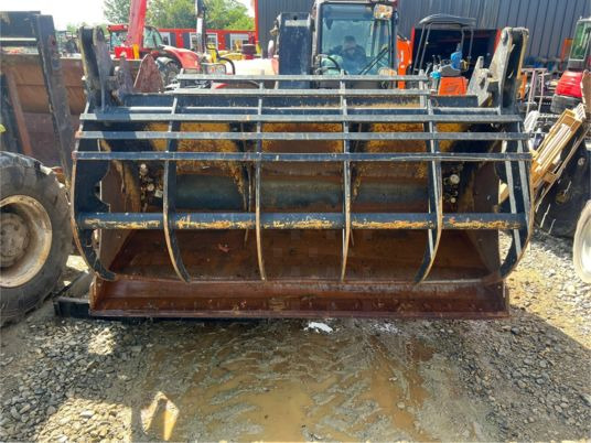 Manitou CBG 2480 / 2000 MS - Chariot télescopique: photos 1 Manitou CBG 2480 / 2000 MS - Chariot télescopique: photos 1