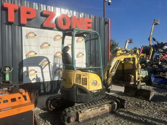 Yanmar VIO20-4 à 14900 € HT - Mini pelle: photos 3 Yanmar VIO20-4 à 14900 € HT - Mini pelle: photos 3
