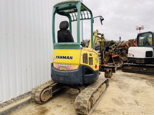 Yanmar VIO25-4 Canopy - Mini pelle: photos 5 Yanmar VIO25-4 Canopy - Mini pelle: photos 5