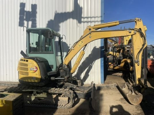 Yanmar VIO50-U Cabine - Mini pelle: photos 1 Yanmar VIO50-U Cabine - Mini pelle: photos 1