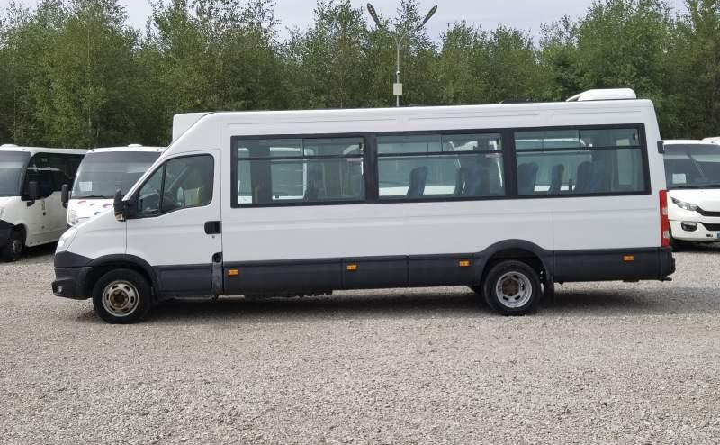 Iveco Daily 23 *NOWY SILNIK* 2 SZTUKI*, klima, winda - Minibus, Transport de personnes: photos 5 Iveco Daily 23 *NOWY SILNIK* 2 SZTUKI*, klima, winda - Minibus, Transport de personnes: photos 5