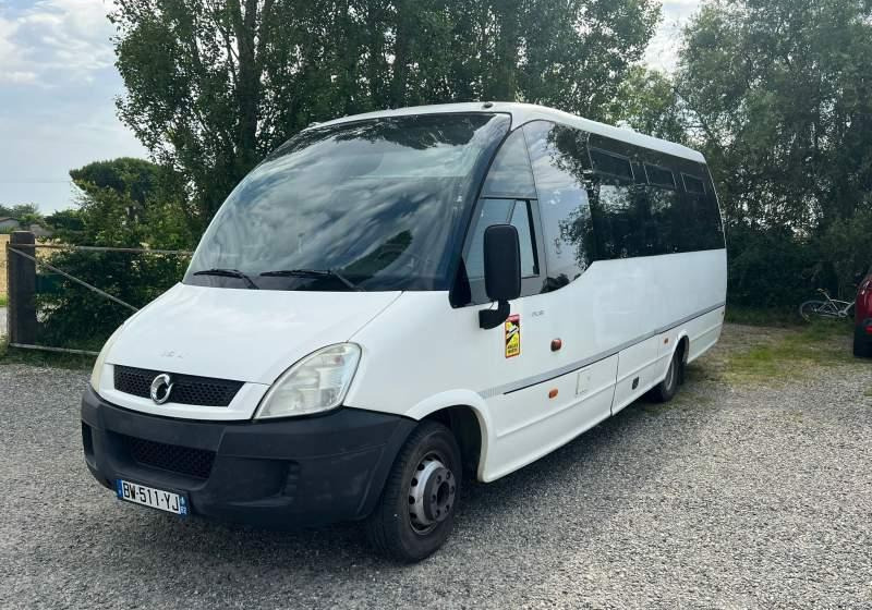 Iveco Indcar Wing euro 5 - Minibus, Transport de personnes: photos 1 Iveco Indcar Wing euro 5 - Minibus, Transport de personnes: photos 1