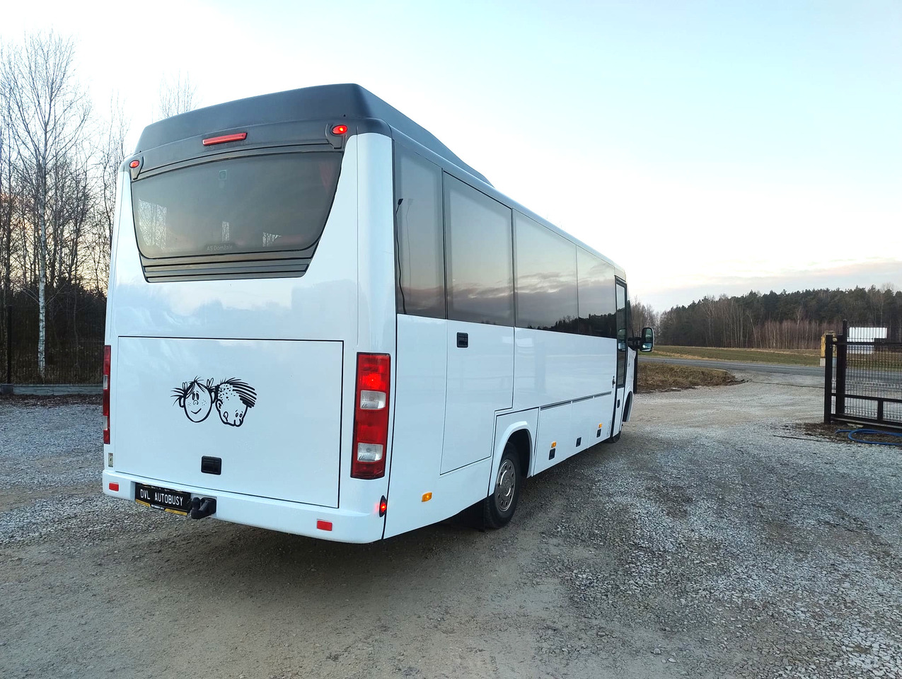 Autocar Iveco Rapido / Daily: photos 9