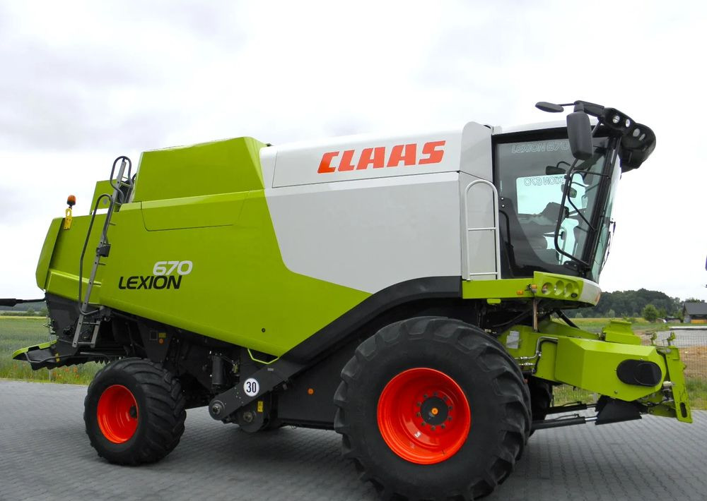 Claas Lexion 670 2014 Rok, Heder 7,5 Vario, Najbogatsza Wersja, Nie Malowany, Stan Idealny - Moissonneuse-batteuse: photos 4 Claas Lexion 670 2014 Rok, Heder 7,5 Vario, Najbogatsza Wersja, Nie Malowany, Stan Idealny - Moissonneuse-batteuse: photos 4
