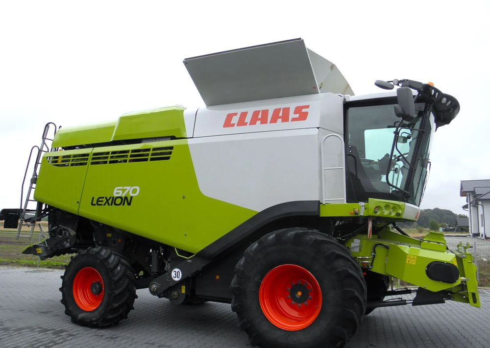 Moissonneuse-batteuse Claas Lexion 670 2019 Rok, Heder V 770, Najbogatsza Wersja, Nie Malowany, Stan Idealny: photos 6 Moissonneuse-batteuse Claas Lexion 670 2019 Rok, Heder V 770, Najbogatsza Wersja, Nie Malowany, Stan Idealny: photos 6